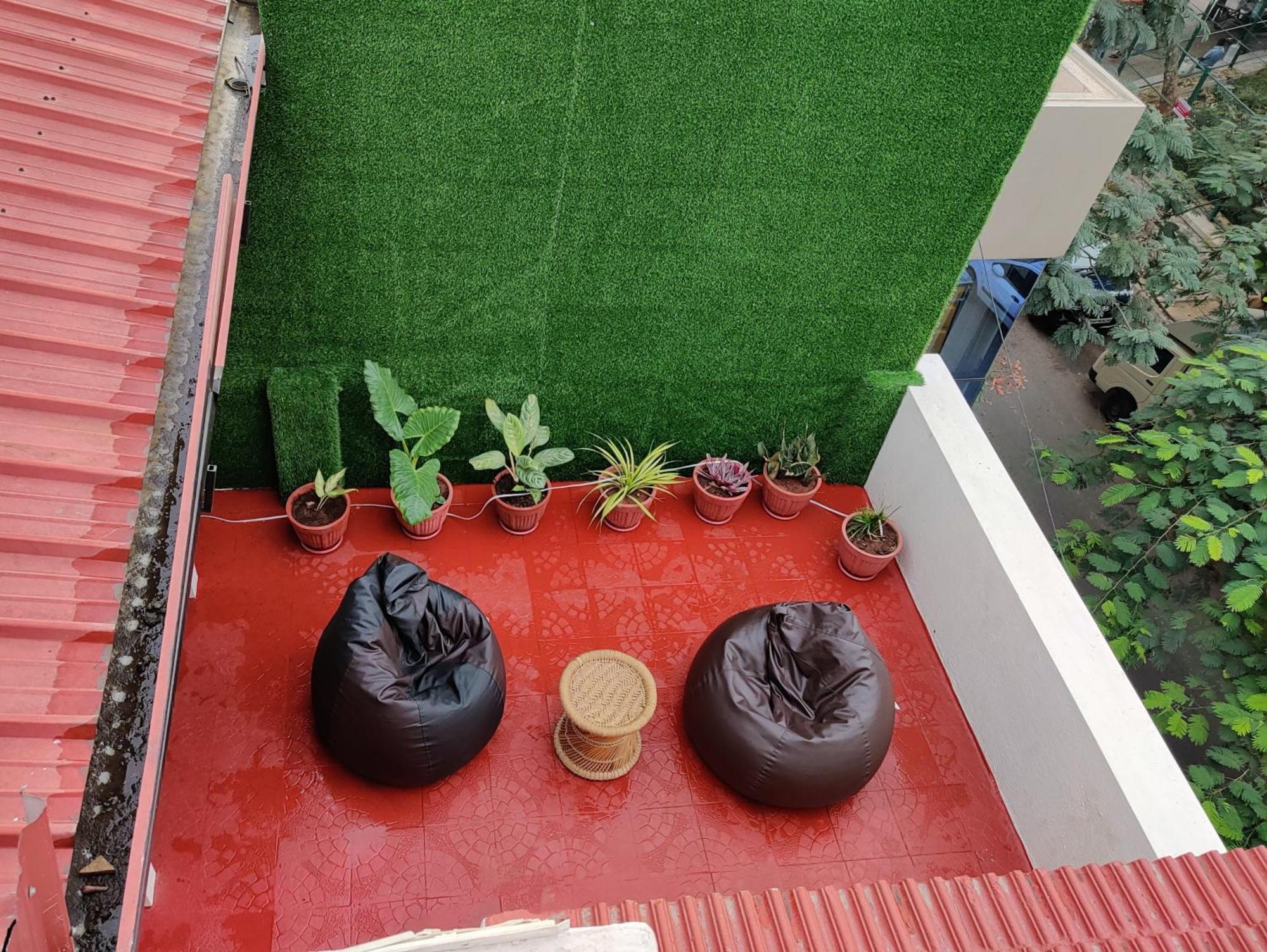 The Rustic Manor - Homestay Bangalore Exterior photo